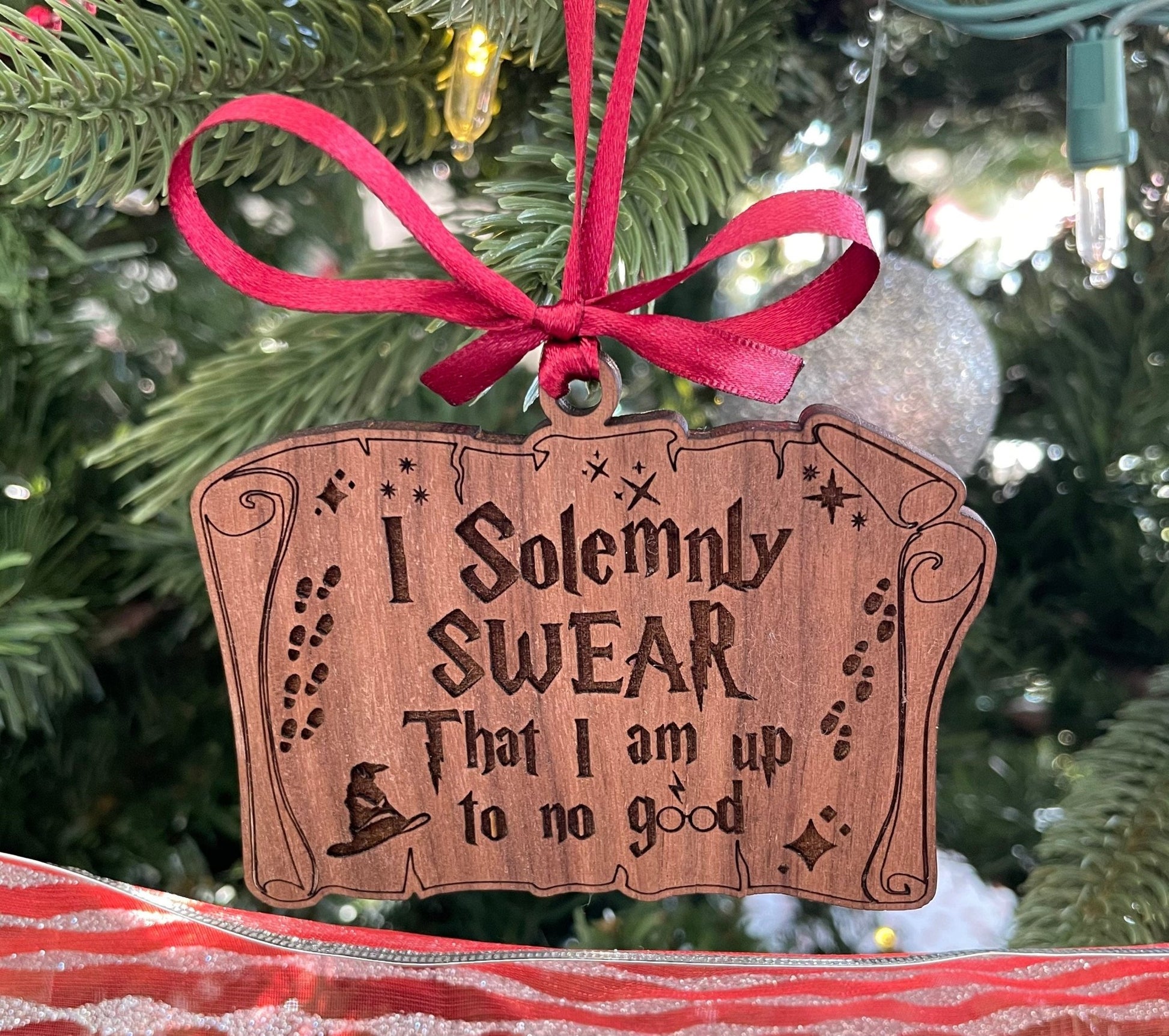 Ornament - I solemnly swear that I am up to no good - Obscurious Creations